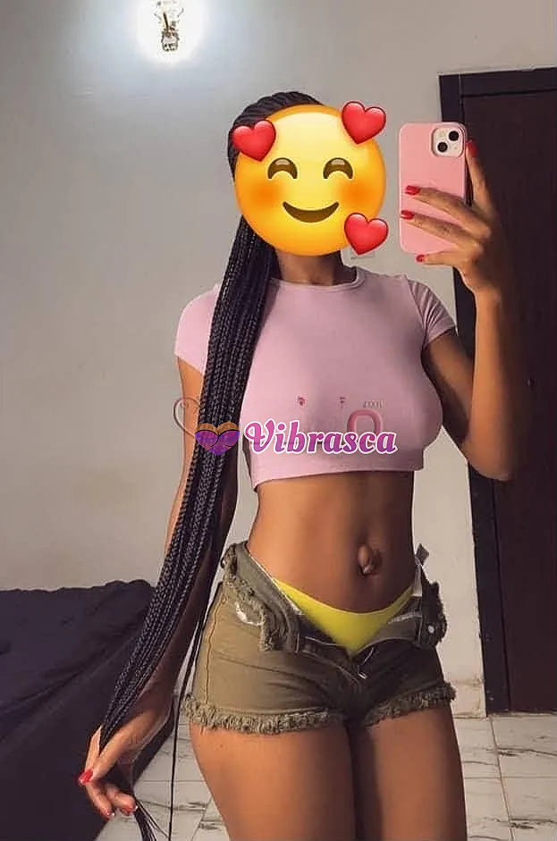 Nouvelle fille vient d’arriver à Yop maroc elephant blanc ❤️